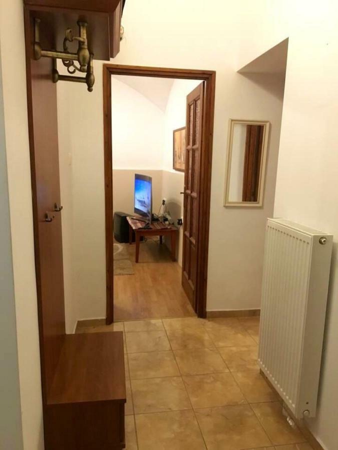 Ház saját udvarral a történelmi belvárosban Pápa Exterior foto